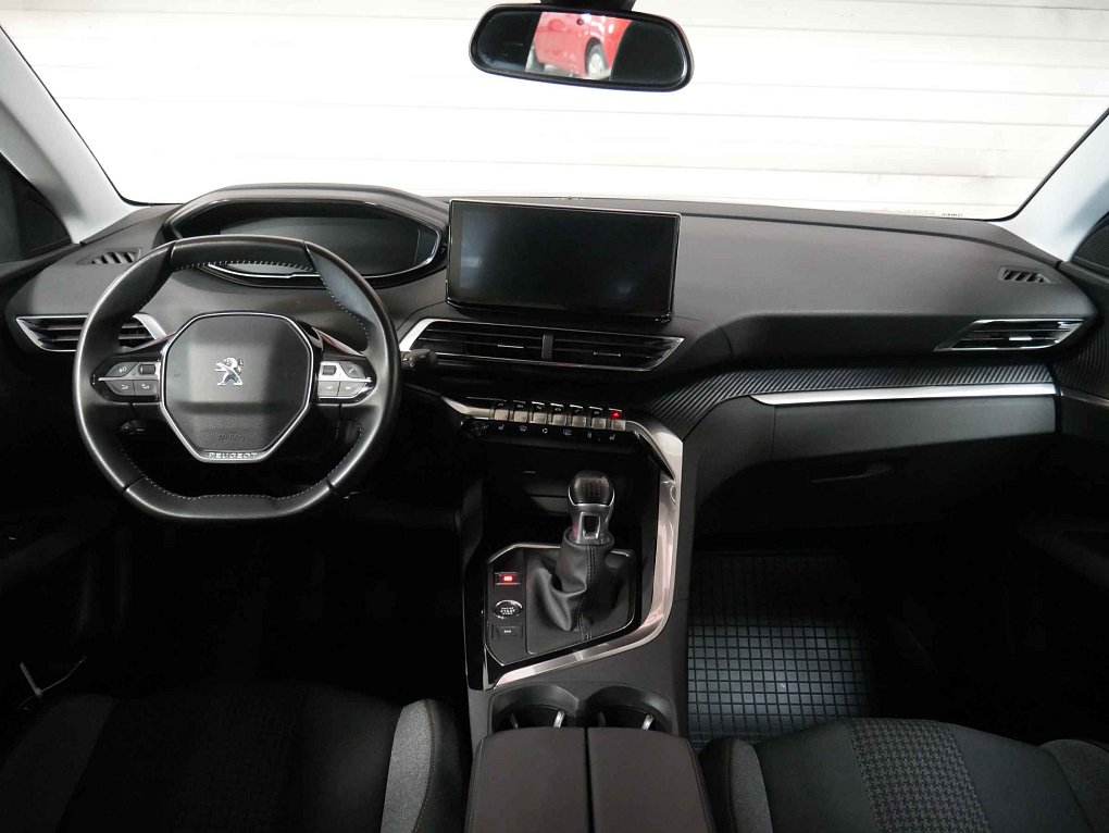 Peugeot 3008 1.2PT 