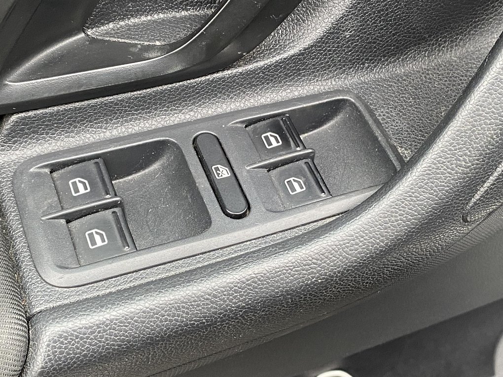 Škoda Roomster 1.2 TSi Noire