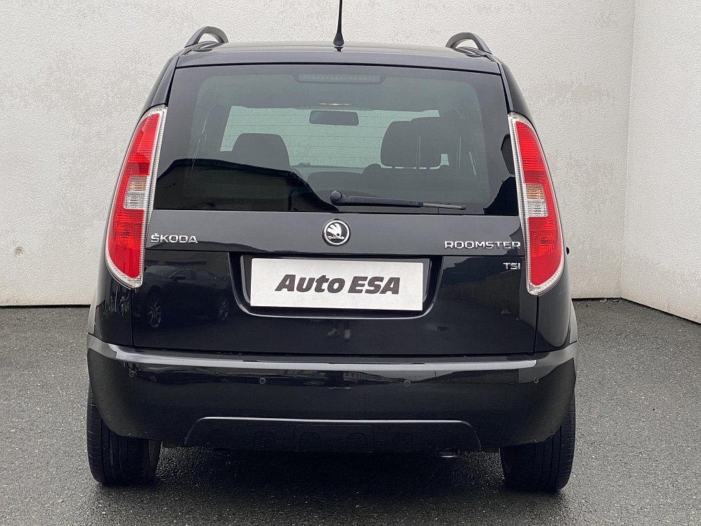 Škoda Roomster 1.2 TSi Noire