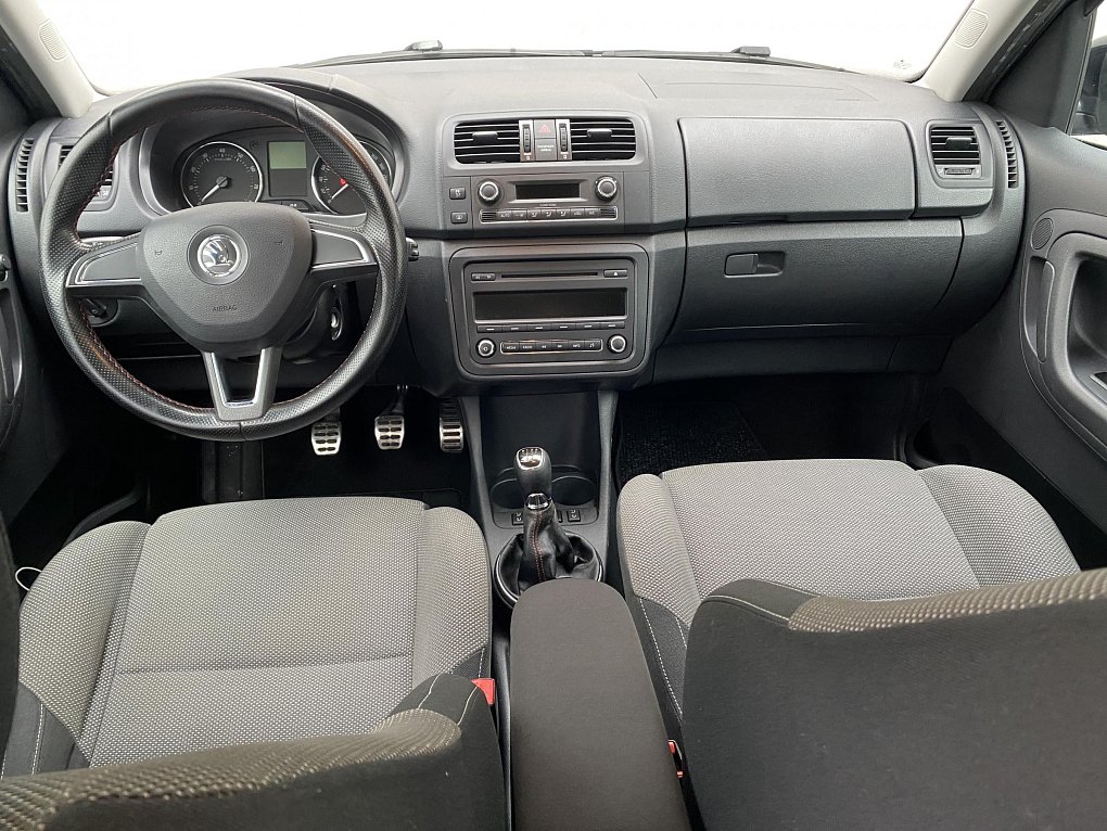 Škoda Roomster 1.2 TSi Noire
