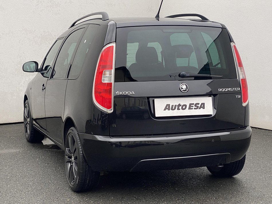 Škoda Roomster 1.2 TSi Noire