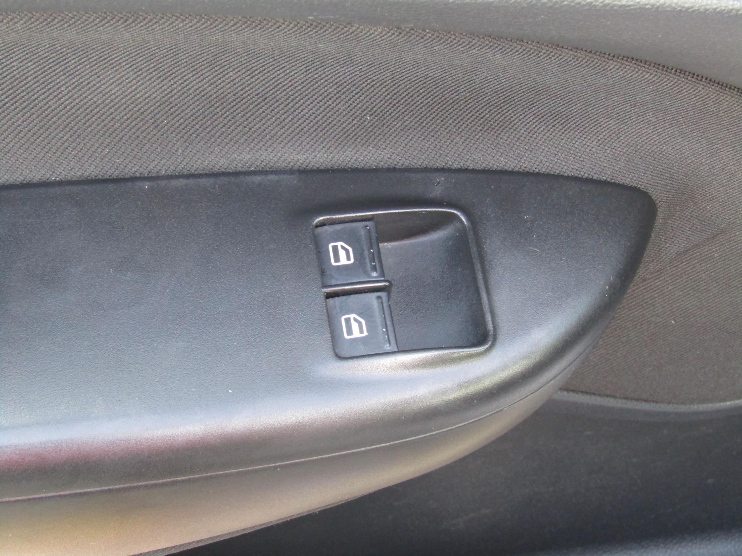 Škoda Octavia II, 2009 - pohled č. 11