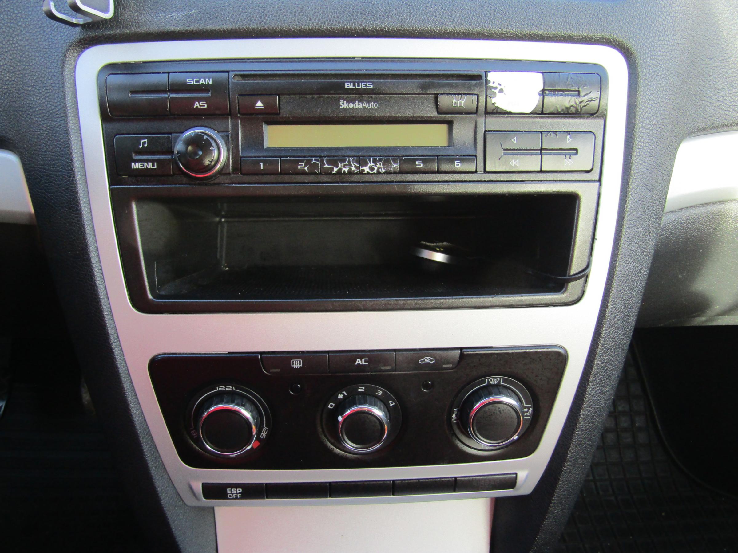 Škoda Octavia II, 2009 - pohled č. 13