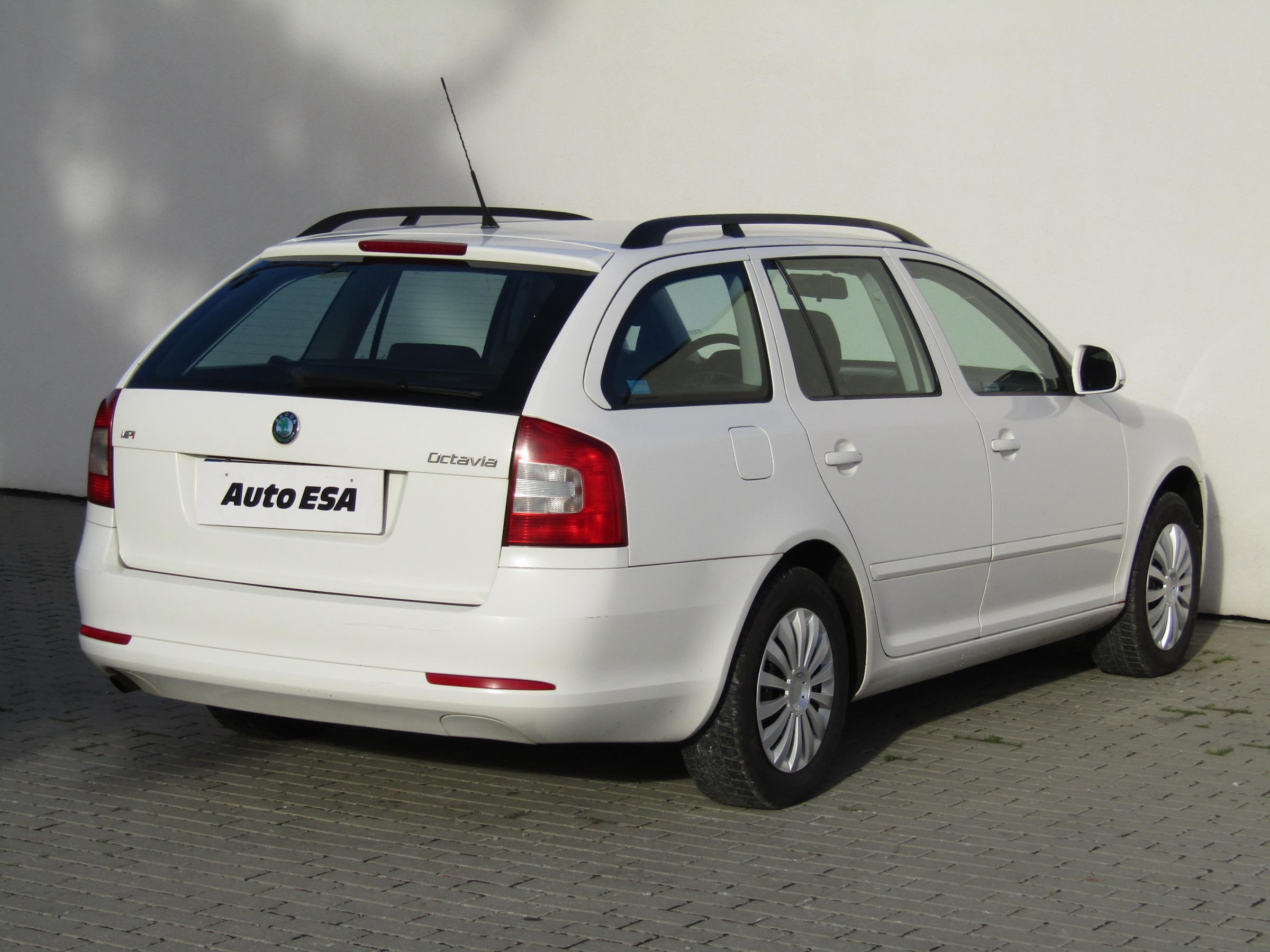Škoda Octavia II, 2009 - pohled č. 4
