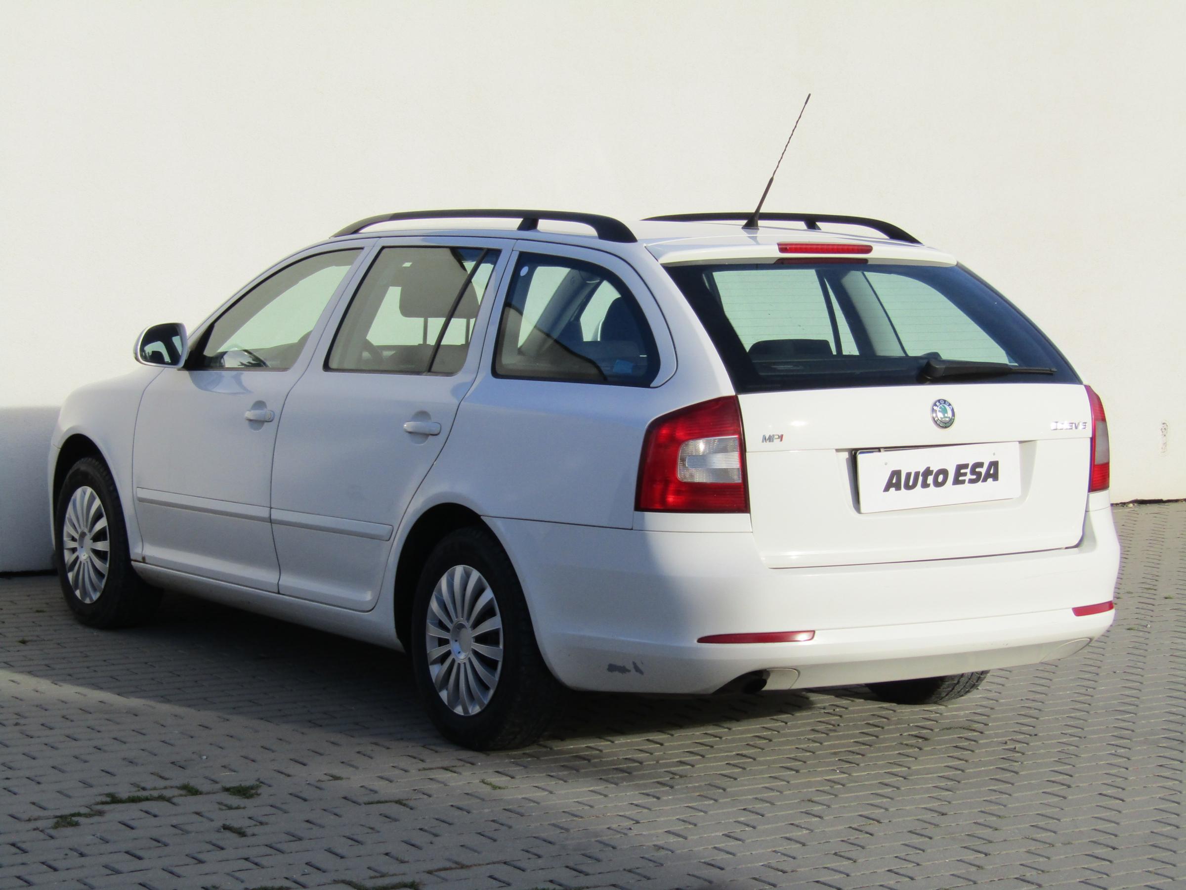 Škoda Octavia II, 2009 - pohled č. 6