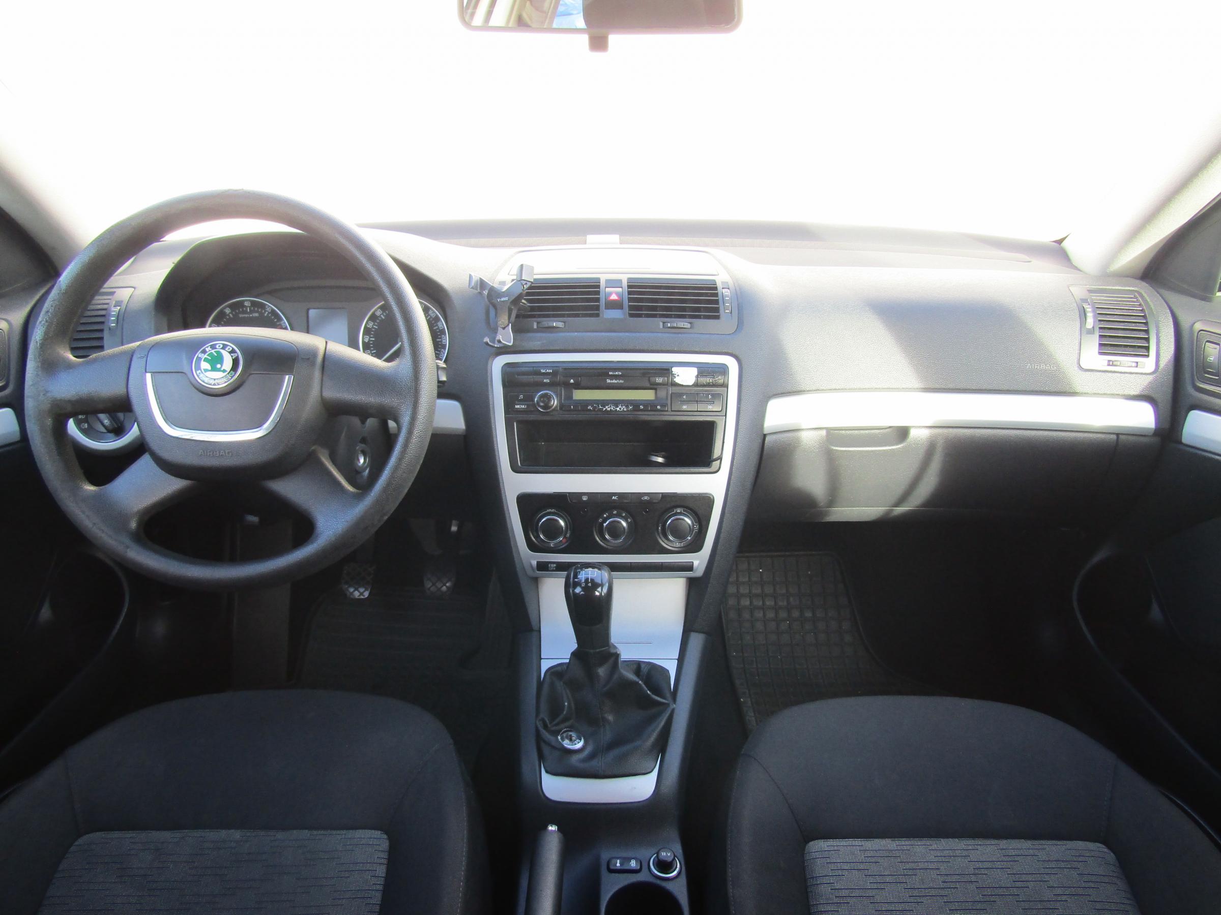 Škoda Octavia II, 2009 - pohled č. 8