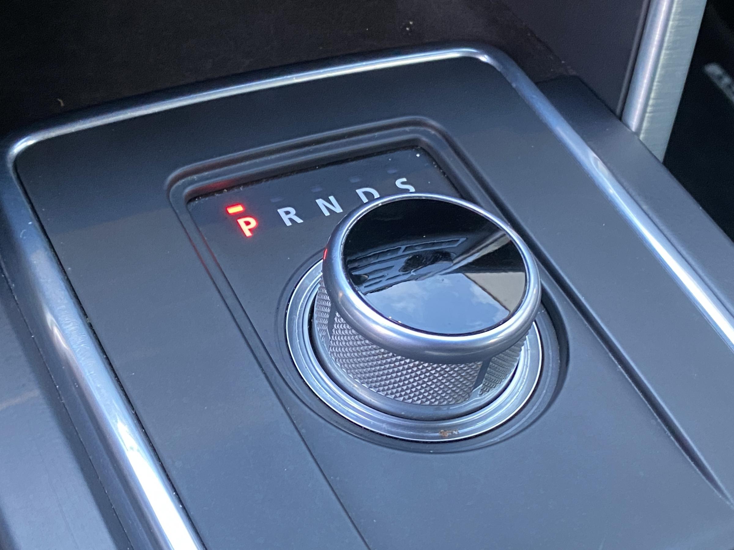 Land Rover Discovery Sport, 2016 - pohled č. 16