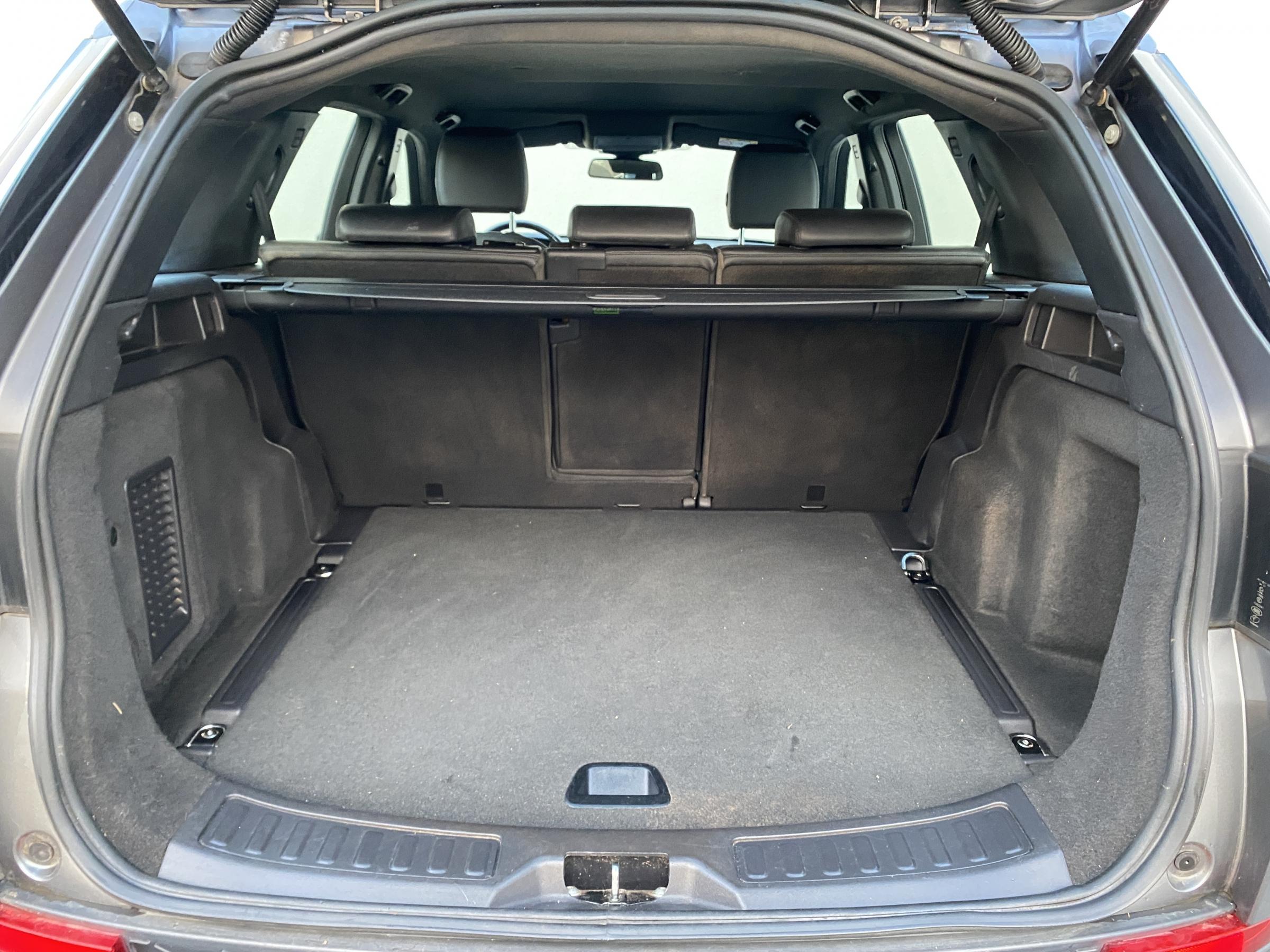 Land Rover Discovery Sport, 2016 - pohled č. 7