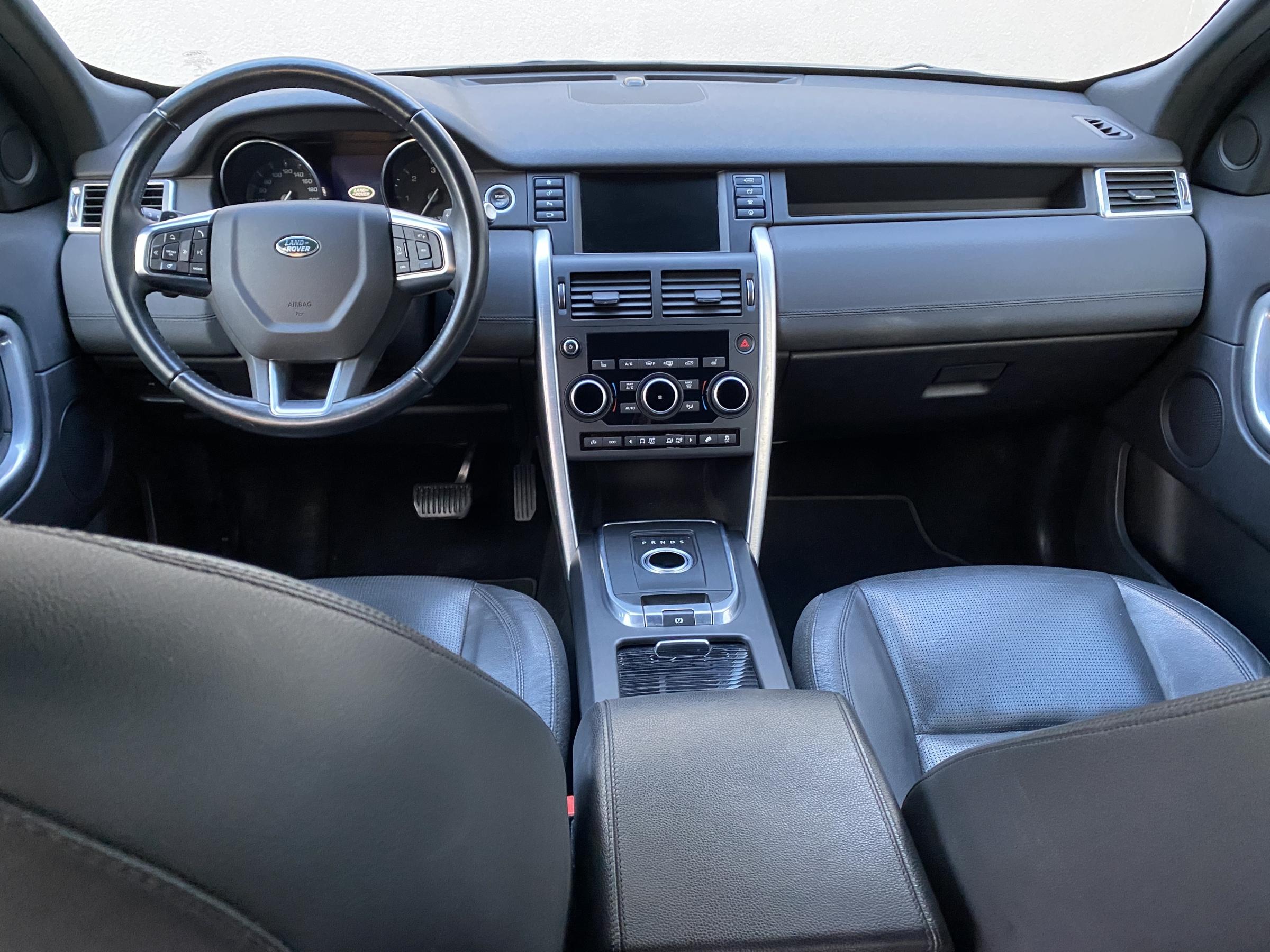 Land Rover Discovery Sport, 2016 - pohled č. 8