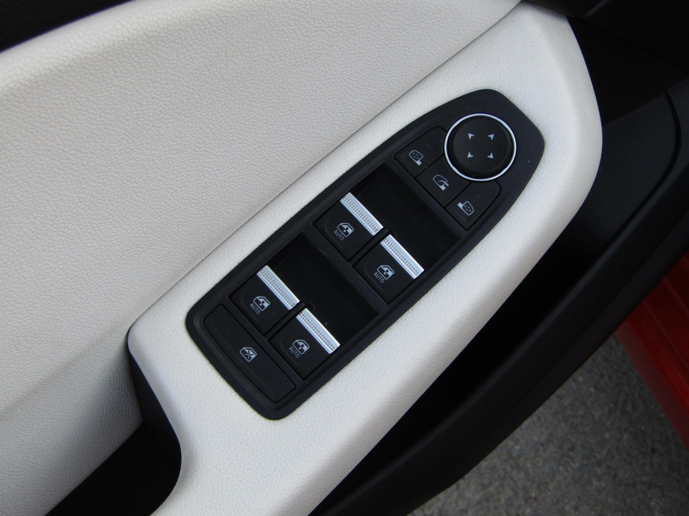 Renault Clio, 2019 - pohled č. 11