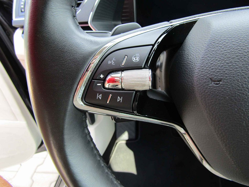 Škoda Superb III 2.0 TDI L&K