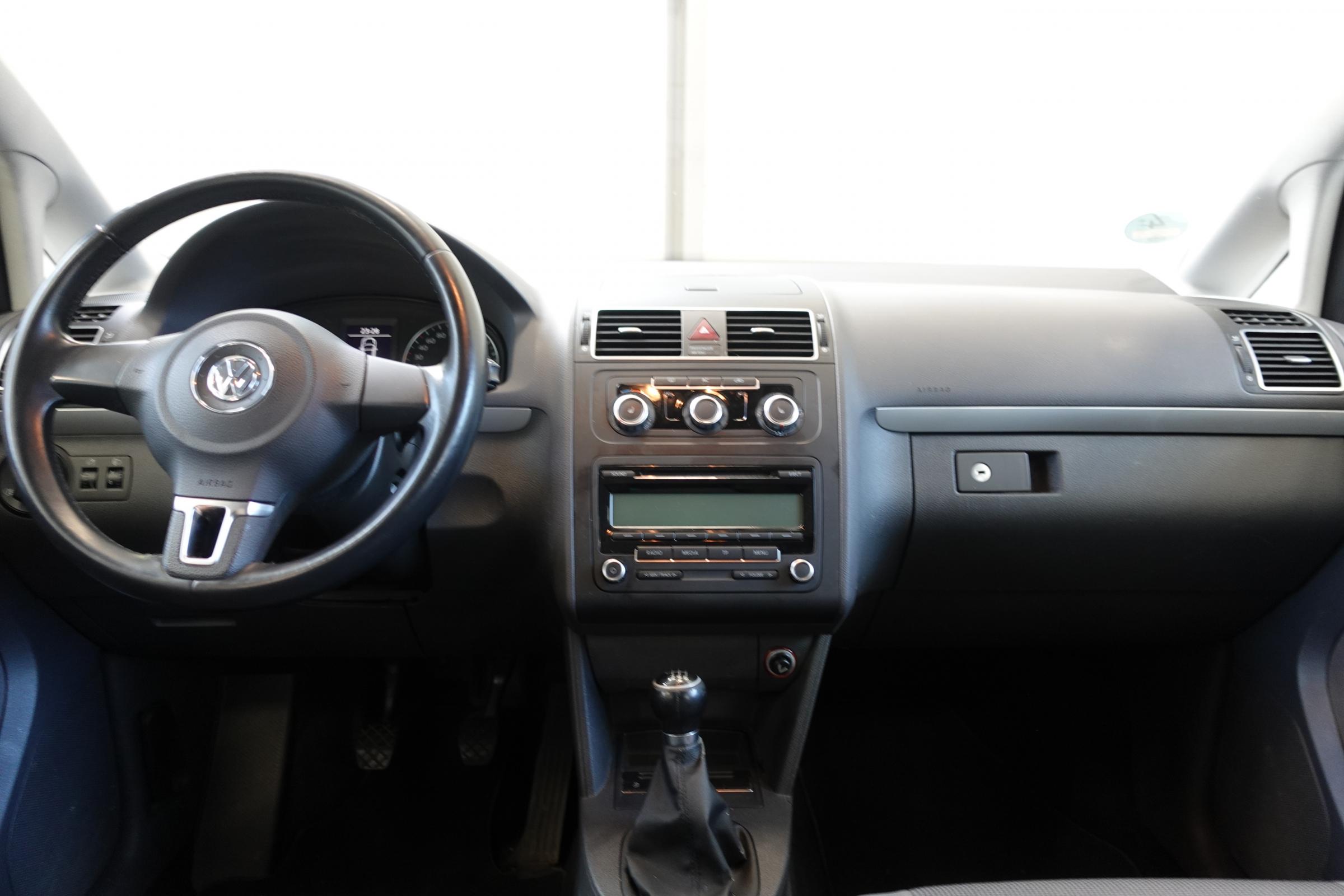 Volkswagen Touran, 2010 - pohled č. 8