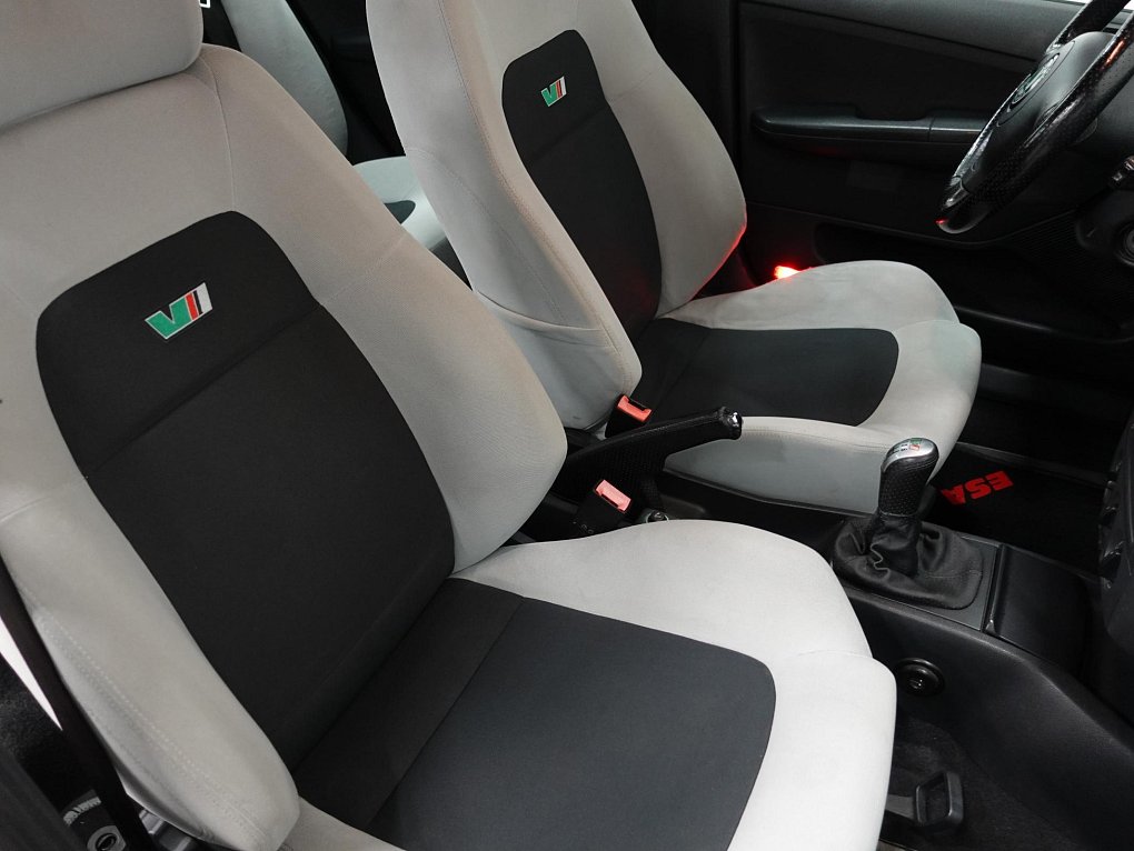 Škoda Fabia I 1.9 TDi RS