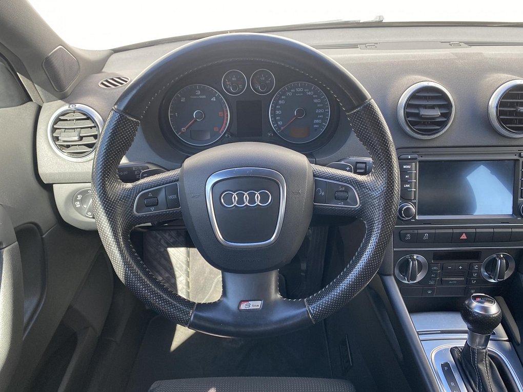 Audi A3 2.0 TDi S-line
