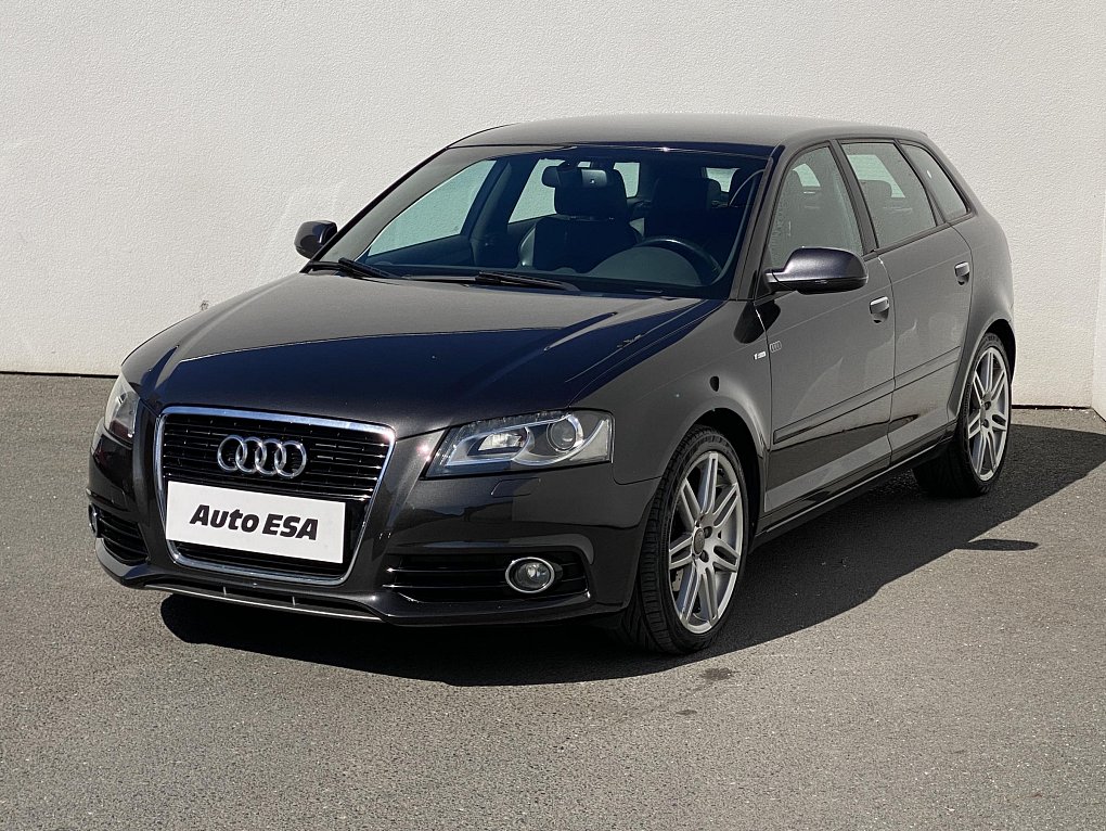 Audi A3 2.0 TDi S-line