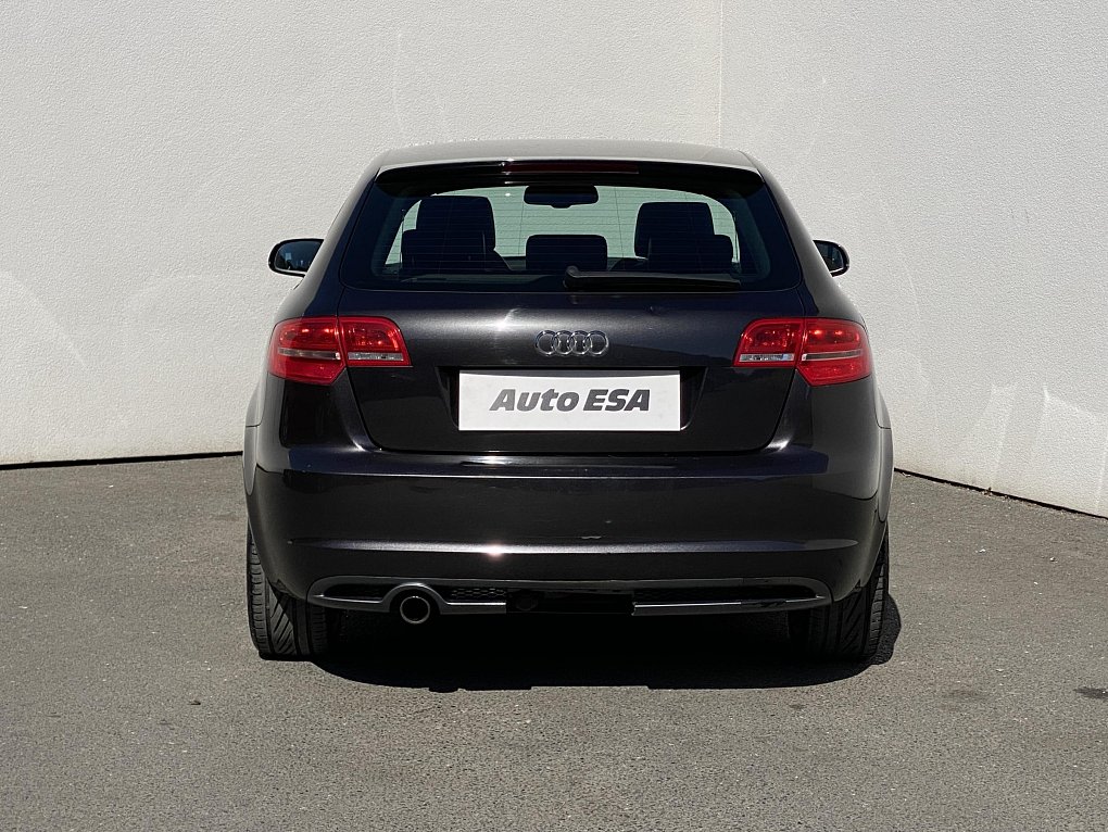 Audi A3 2.0 TDi S-line
