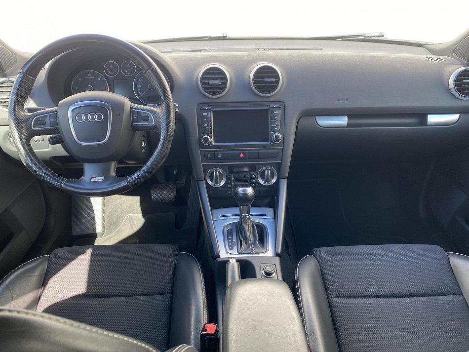 Audi A3 2.0 TDi S-line