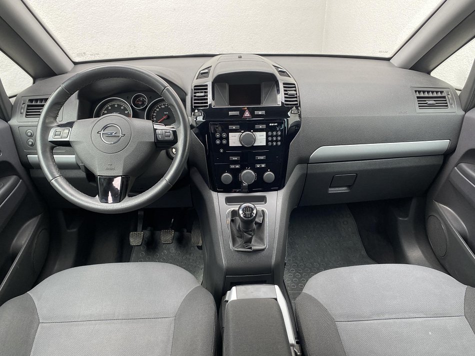 Opel Zafira 1.8i 