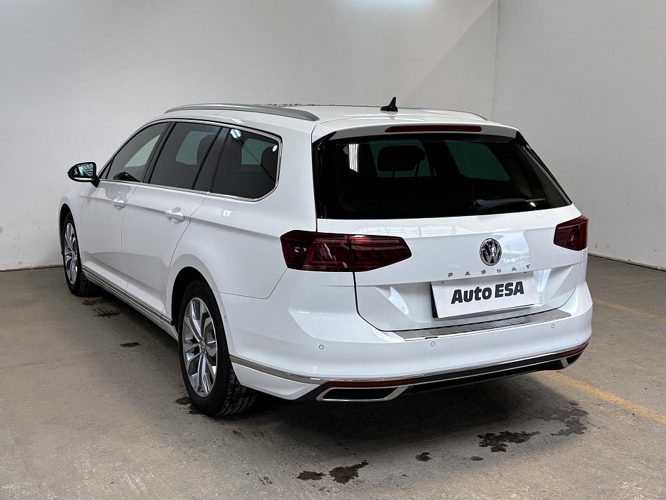 Volkswagen Passat 2.0 TDi 