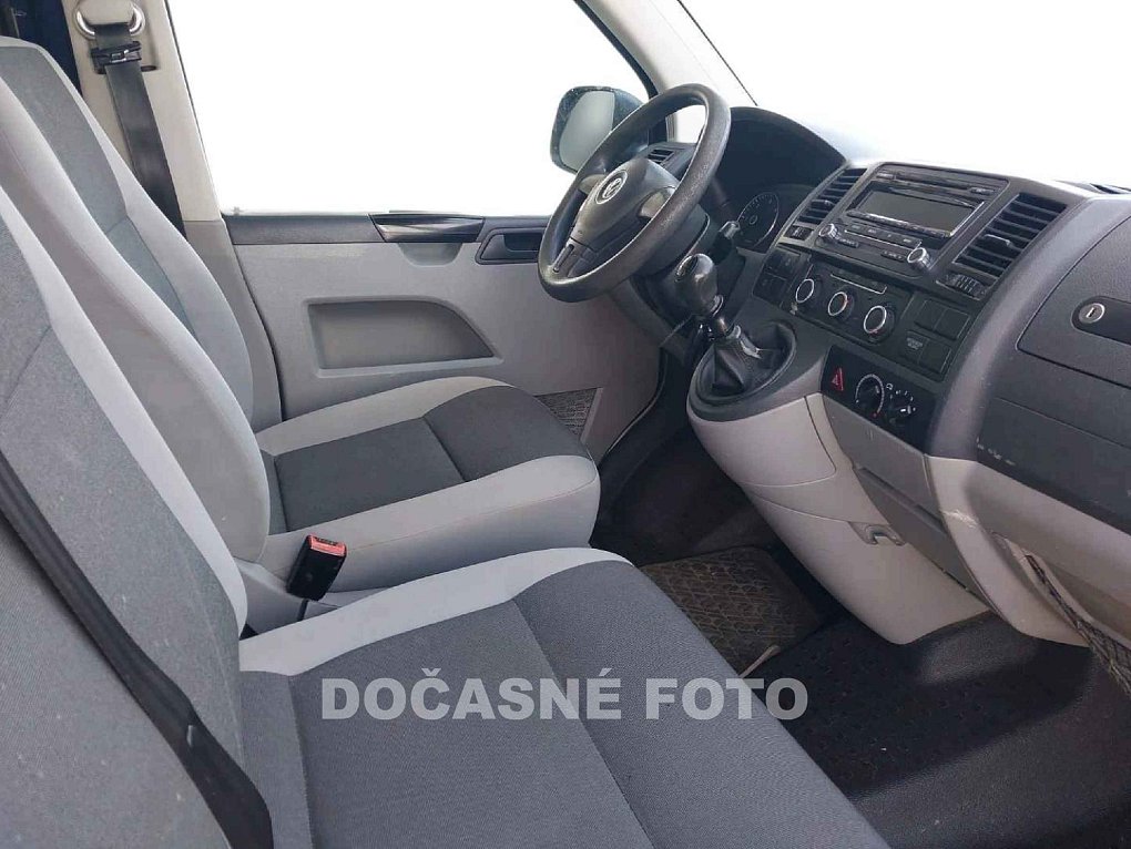 Volkswagen Transporter 2.0TDi  9míst