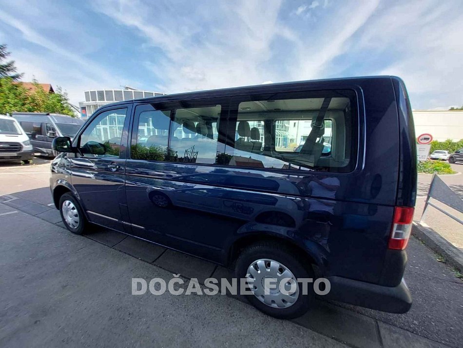 Volkswagen Transporter 2.0TDi  9míst