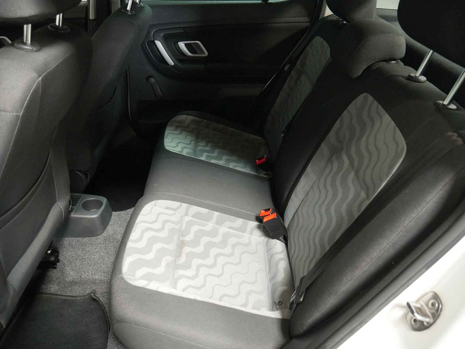 Škoda Fabia II 1.2i 