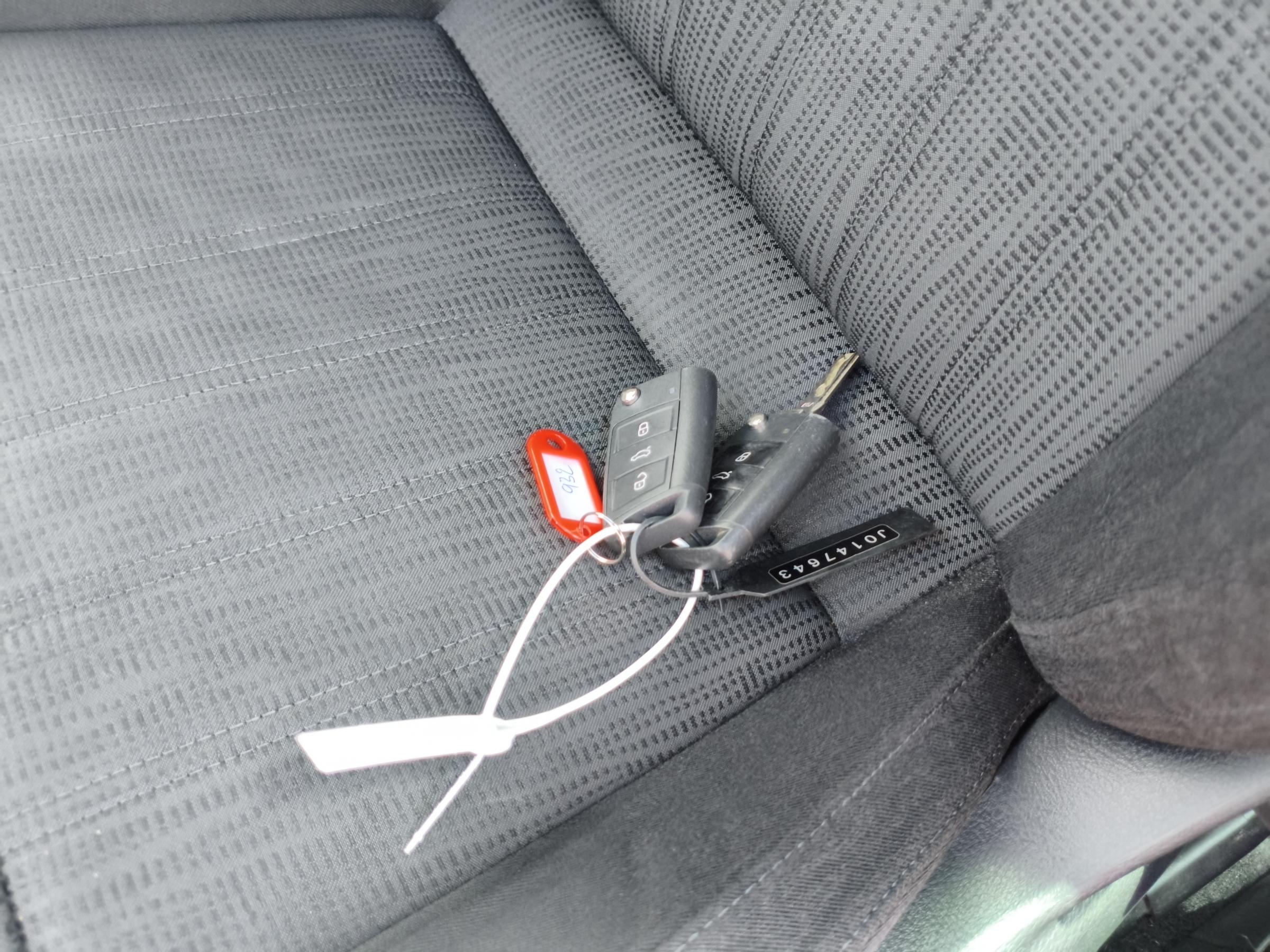 Škoda Octavia III, 2017 - pohled č. 20