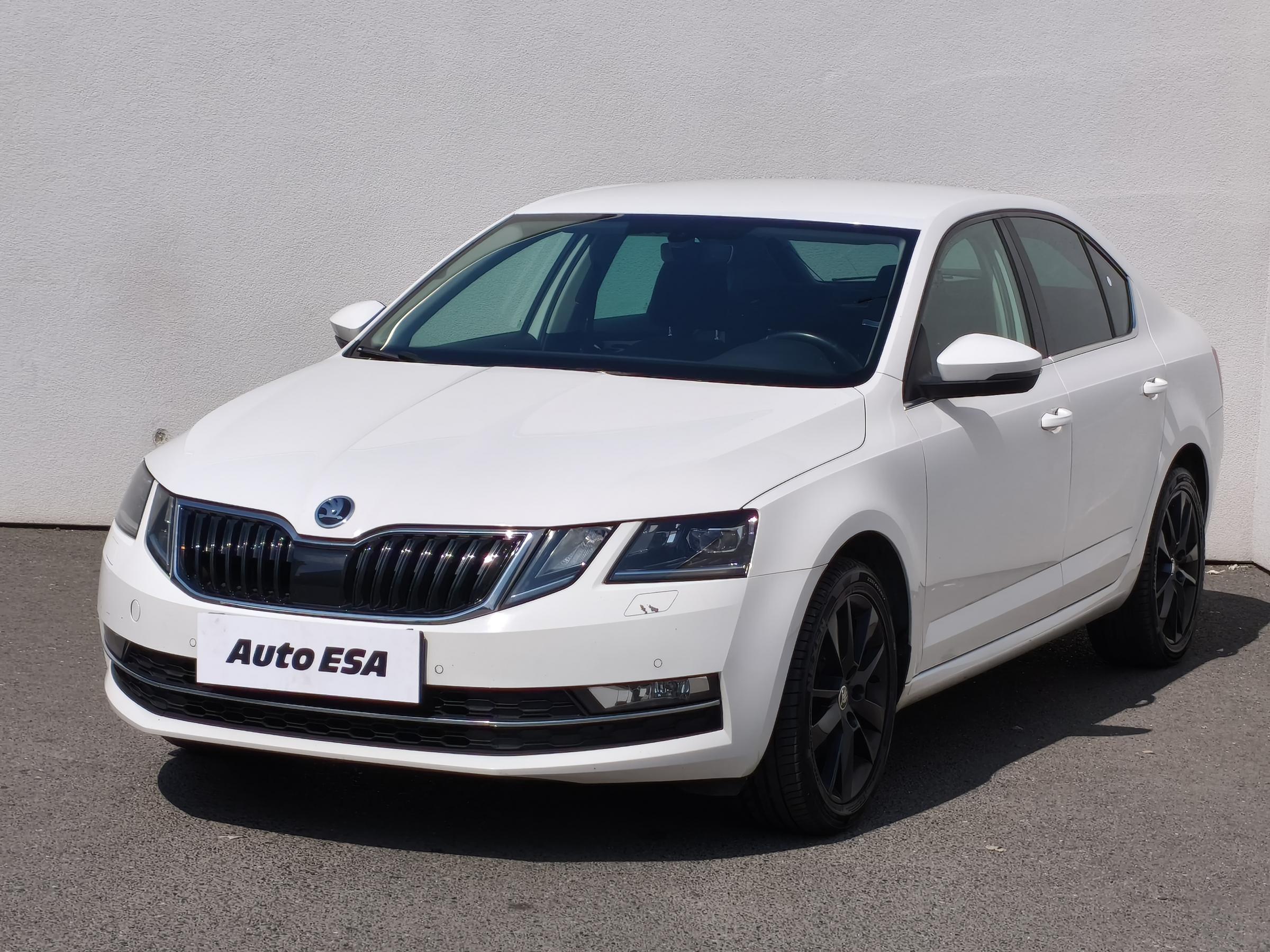 Škoda Octavia III, 2017 - pohled č. 3