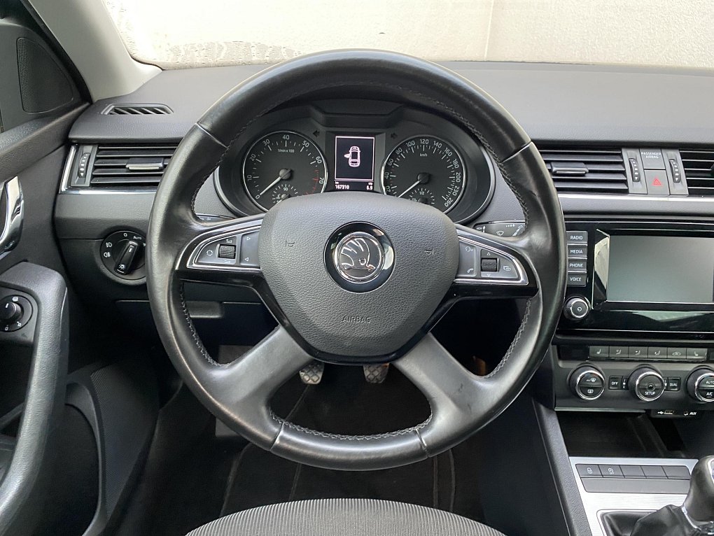 Škoda Octavia III 1.8 TSi Elegance