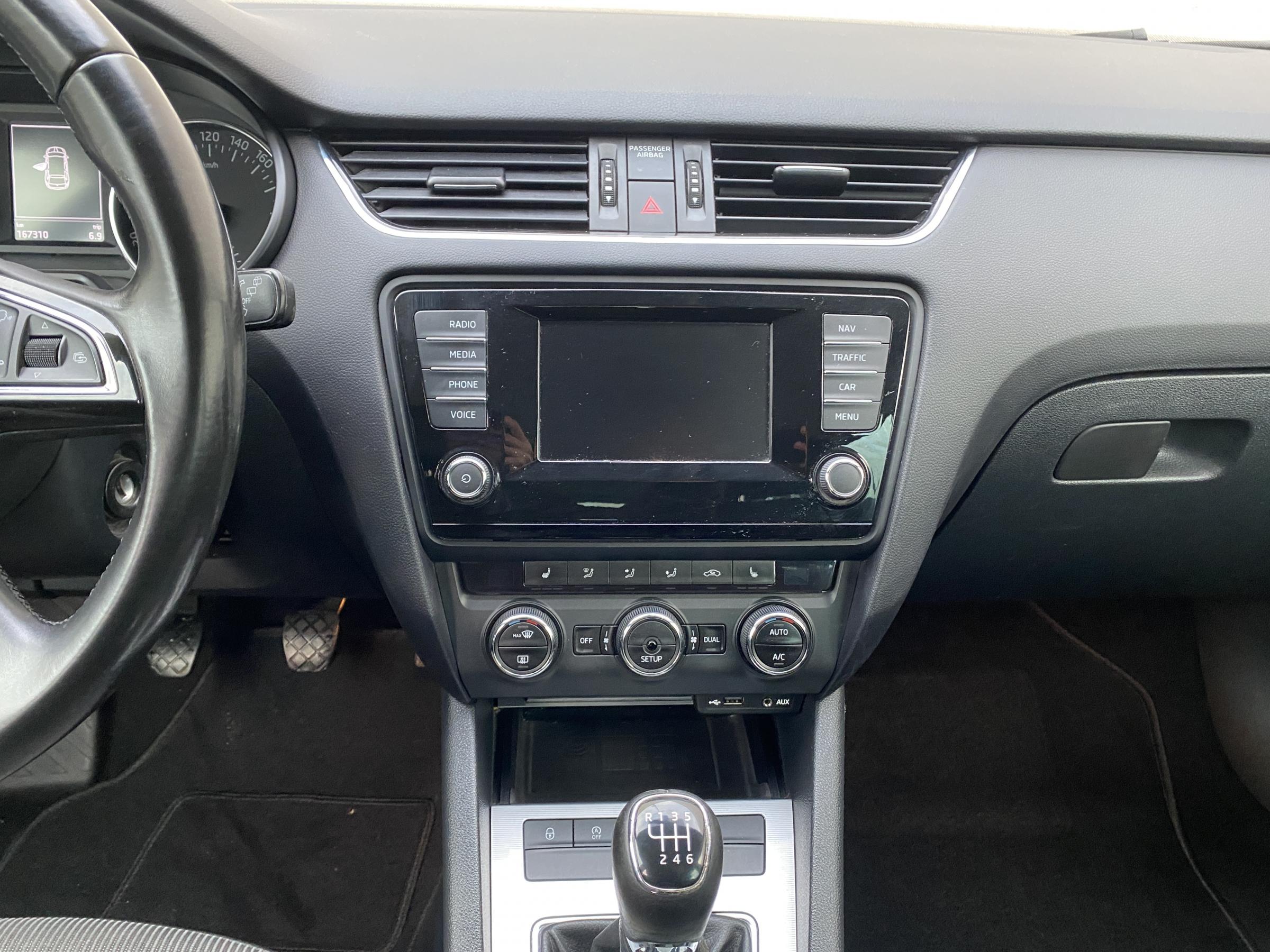 Škoda Octavia III, 2014 - pohled č. 12