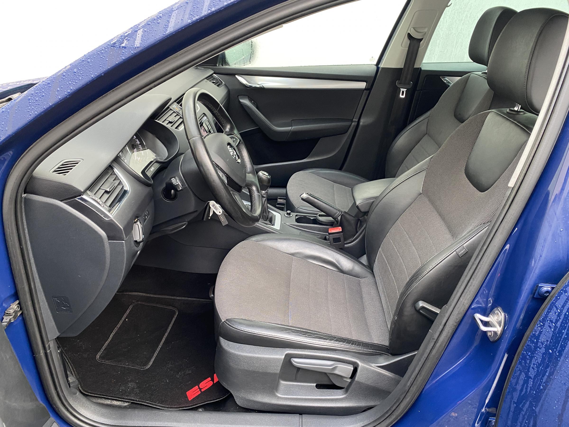 Škoda Octavia III, 2014 - pohled č. 9