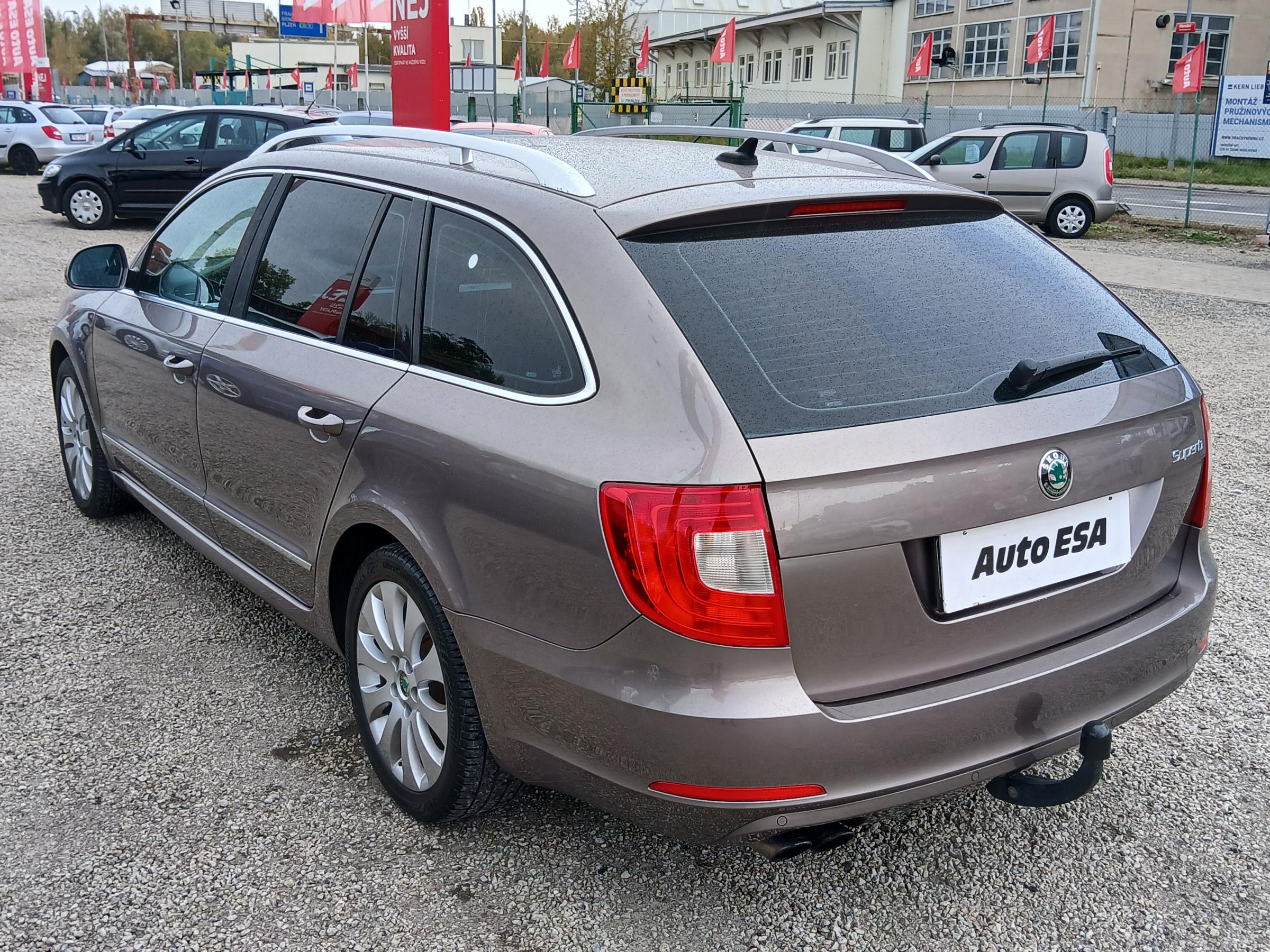 Škoda Superb II, 2011 - pohled č. 6