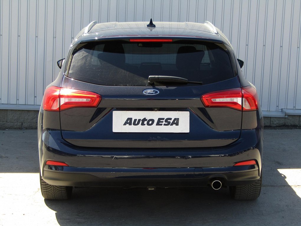 Ford Focus 1.5 EB Titanium