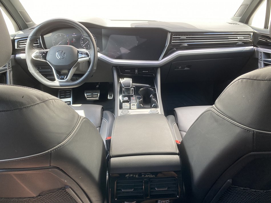 Volkswagen Touareg 3.0 TDi R-Line 4x4