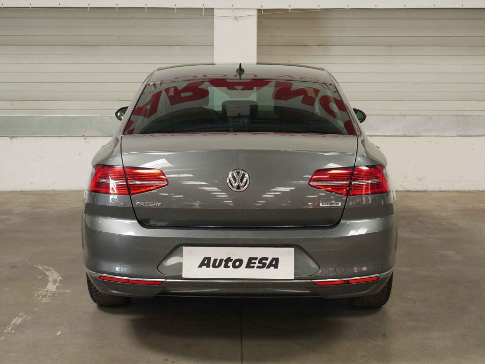 Volkswagen Passat 1.6 TDi 