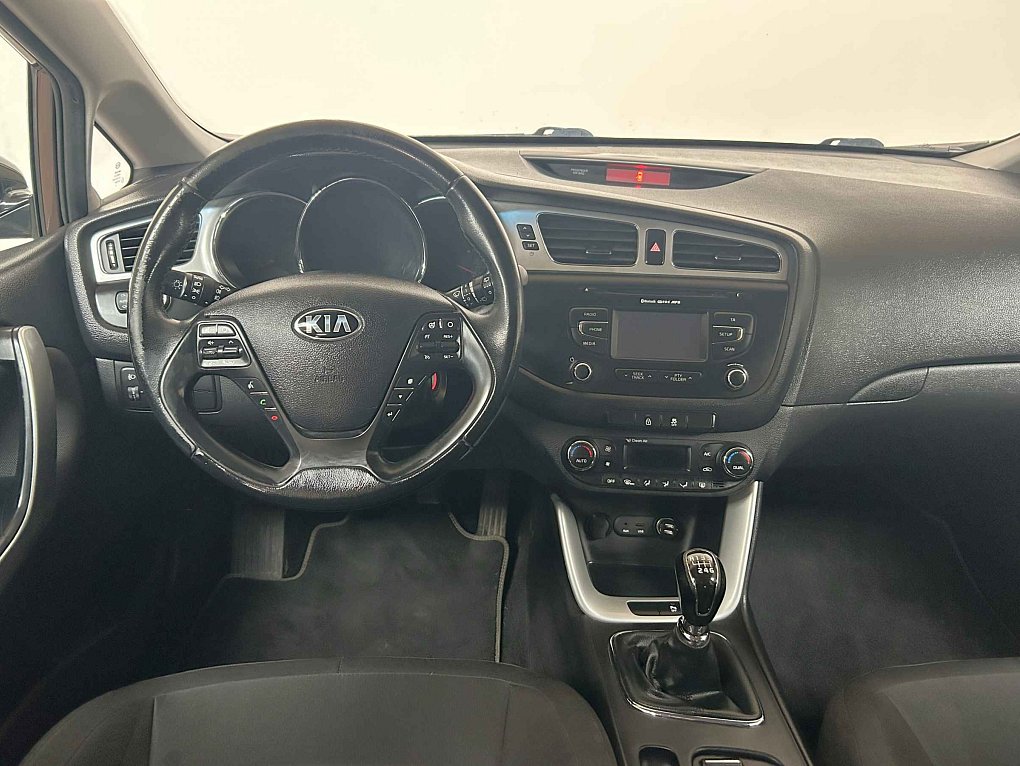 Kia Ceed 1.6GDi  99 kW
