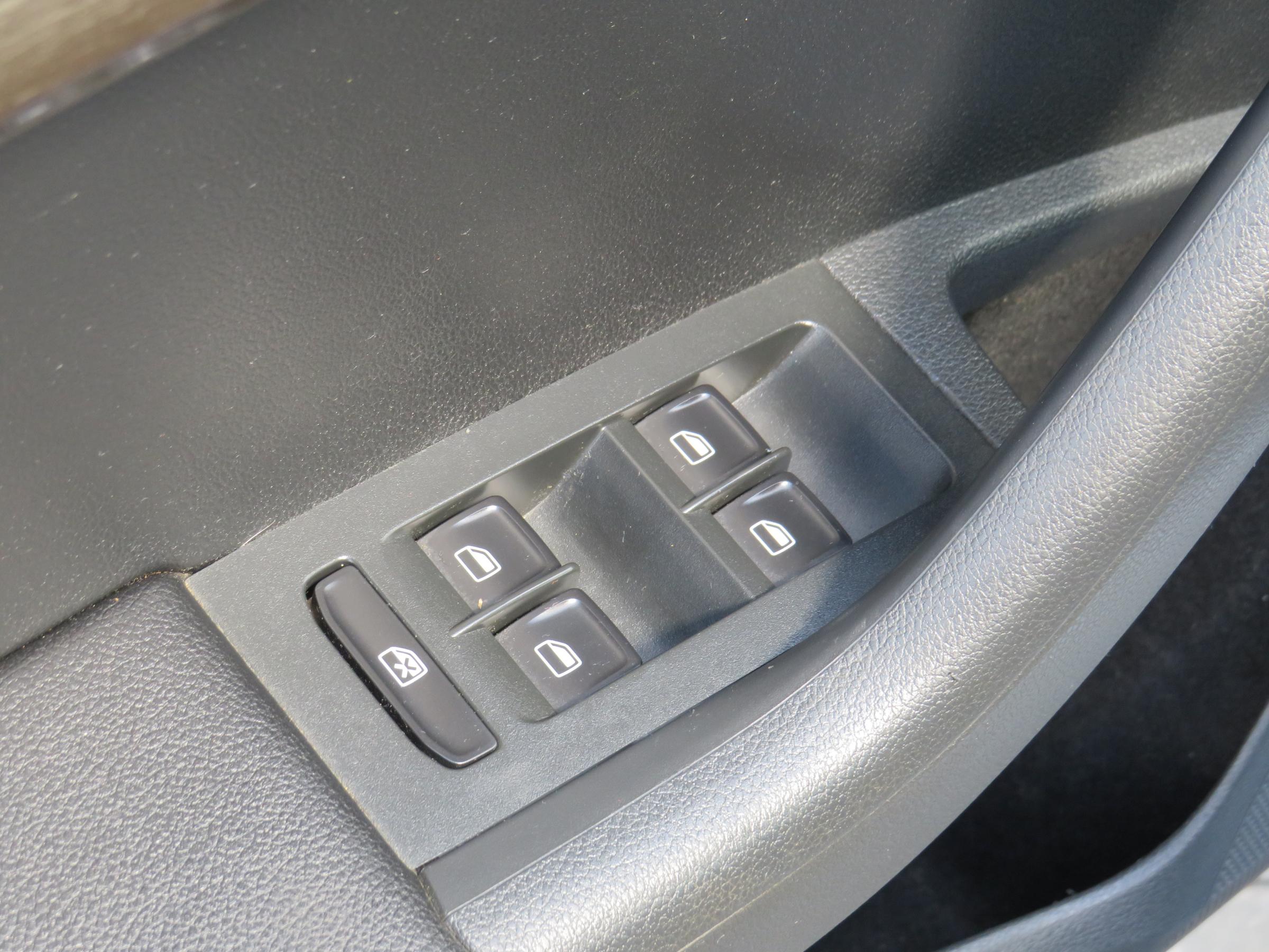 Škoda Octavia III, 2015 - pohled č. 12