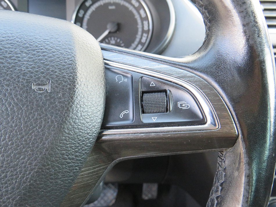 Škoda Octavia III 2.0 TDi Scout 4x4