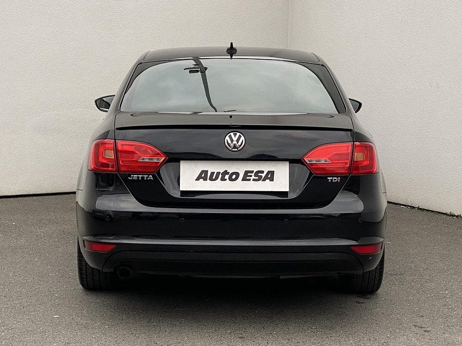 Volkswagen Jetta 1.6 TDi 