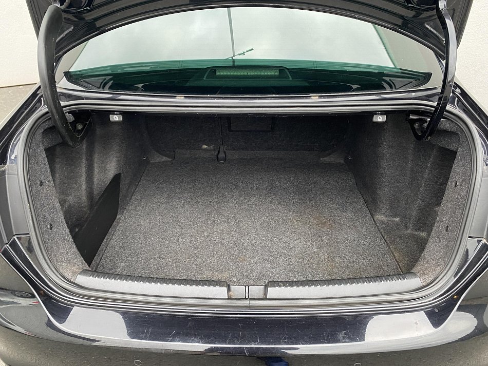 Volkswagen Jetta 1.6 TDi 