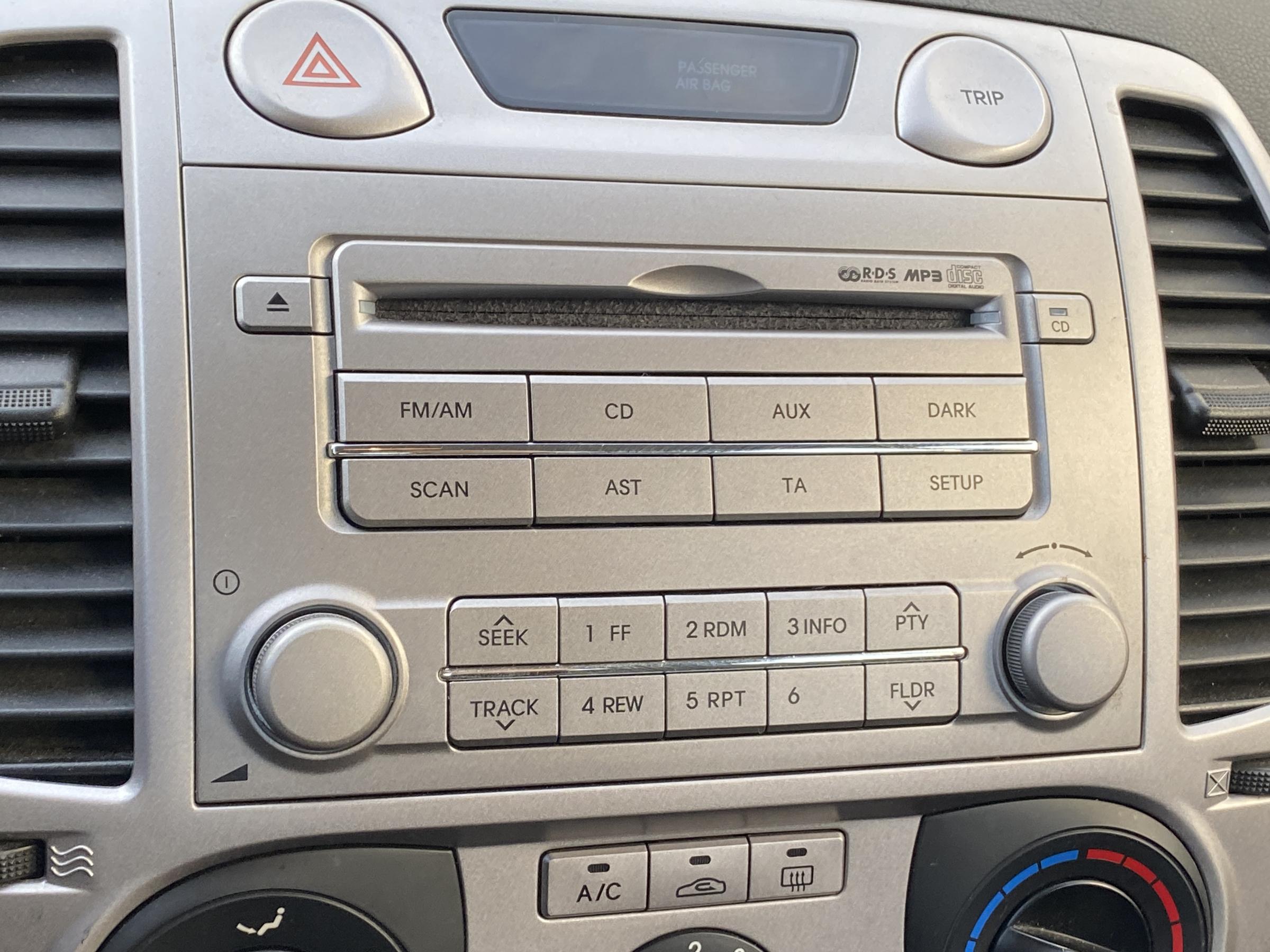 Hyundai i20, 2011 - pohled č. 14