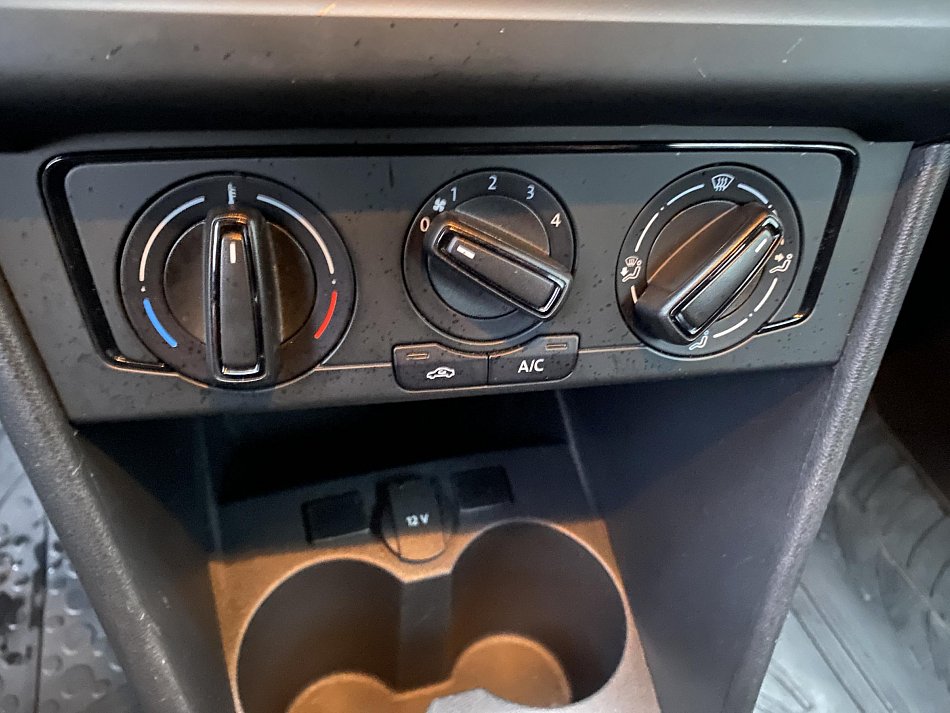 Volkswagen Polo 1.0 MPi 