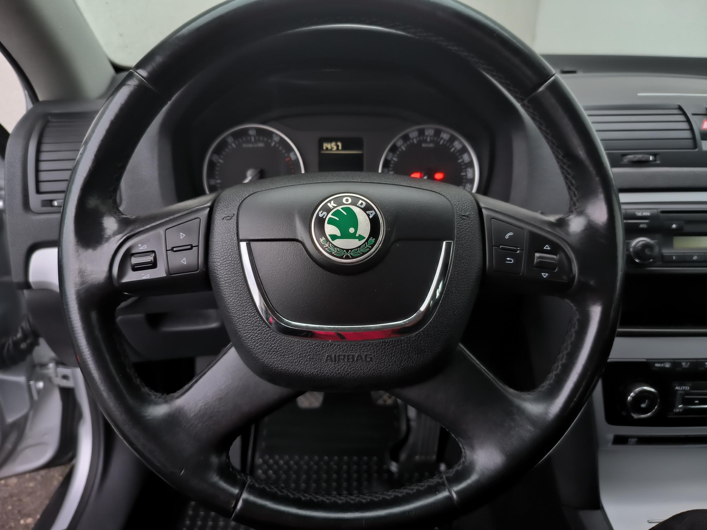 Škoda Octavia II, 2009 - pohled č. 13