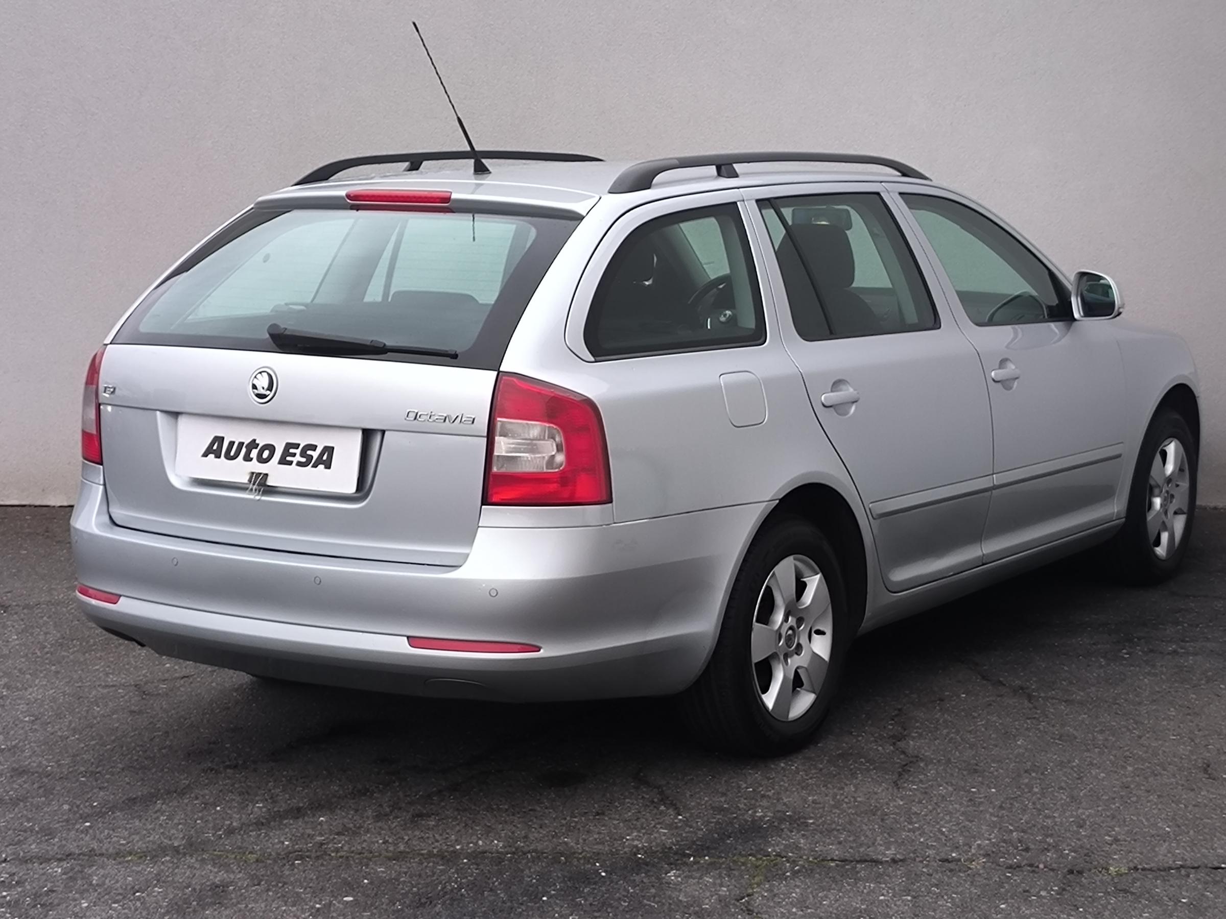 Škoda Octavia II, 2009 - pohled č. 4
