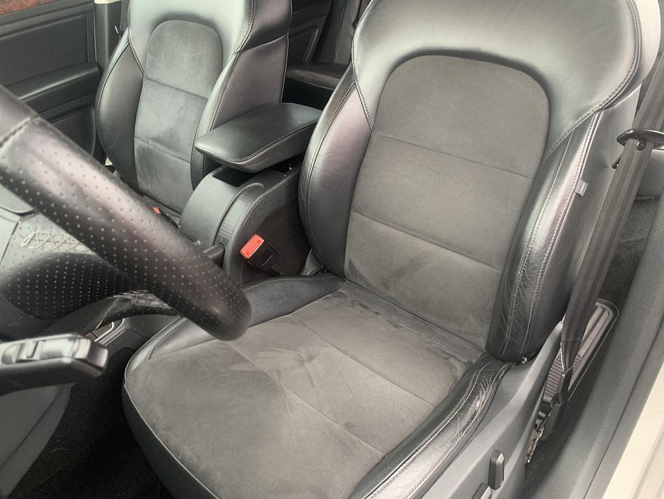 Škoda Superb II 2.0 TDi Elegance 4x4