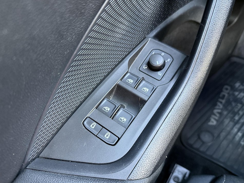 Škoda Octavia IV 2.0 TDi Style