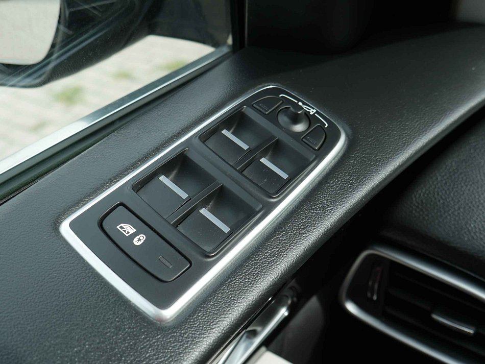 Jaguar F-Pace 2.0D  4x4