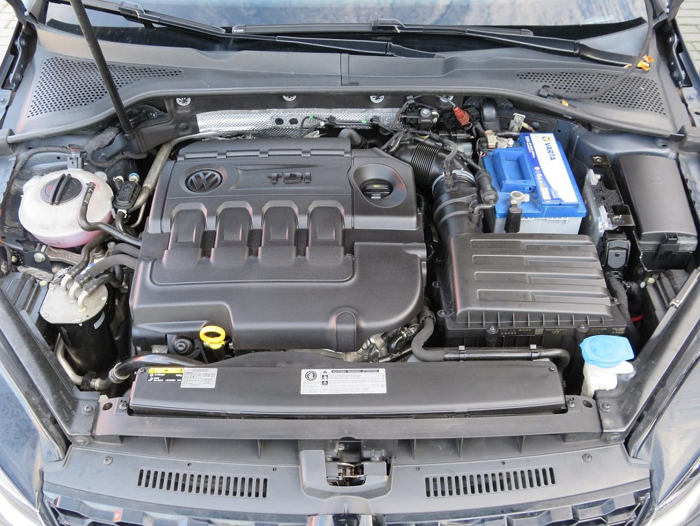 Volkswagen Golf 2.0 TDi GTD