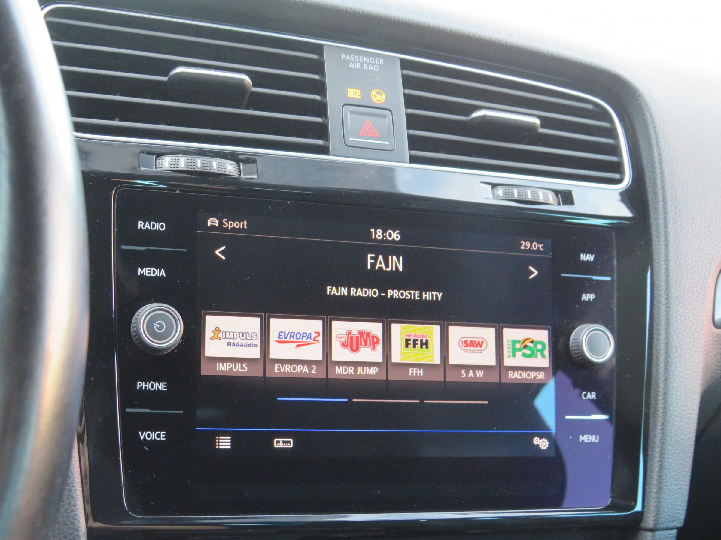 Volkswagen Golf, 2017 - pohled č. 18