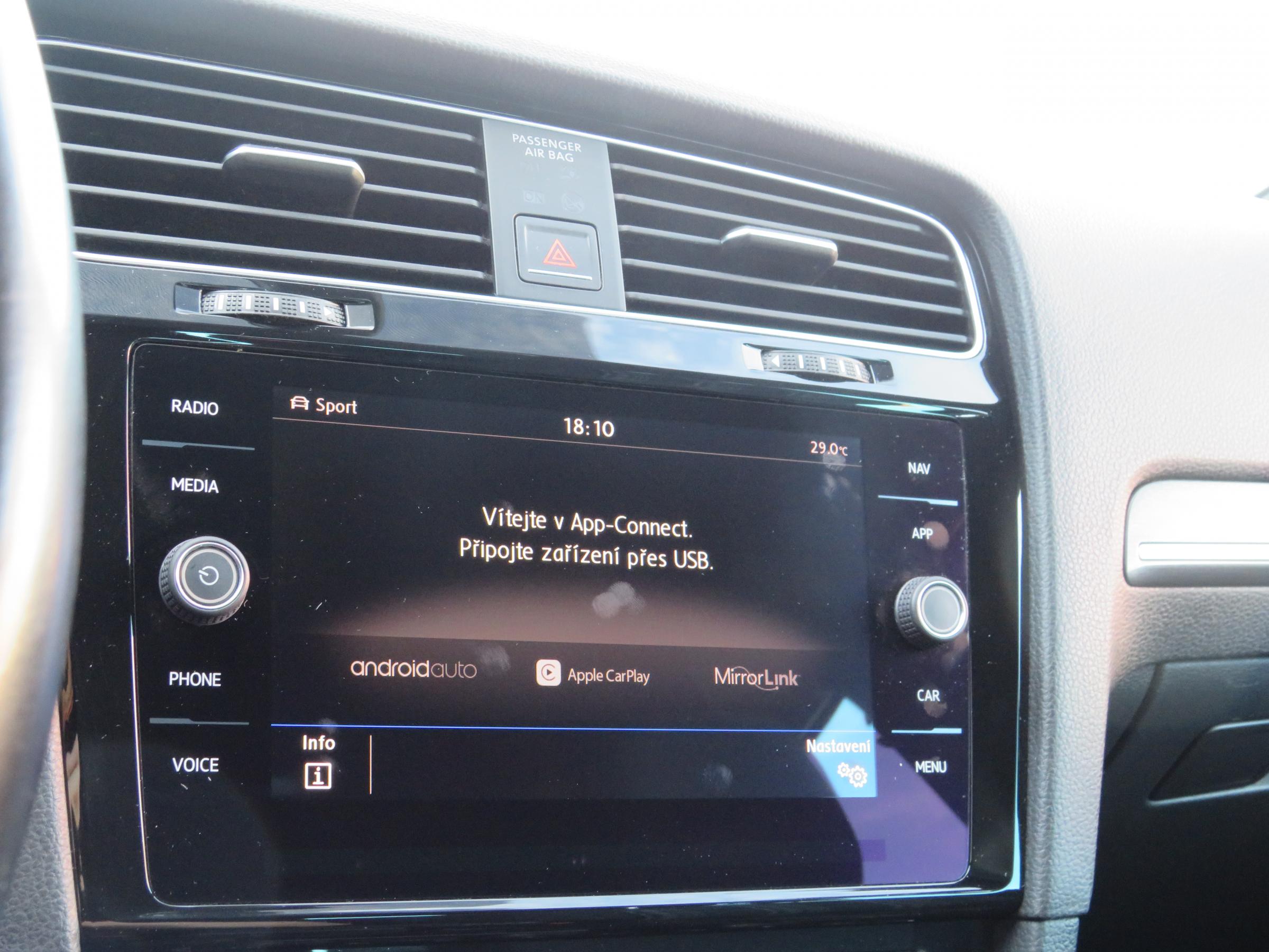 Volkswagen Golf, 2017 - pohled č. 23